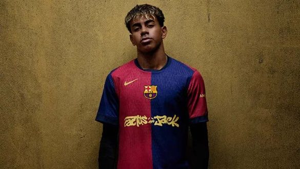 Travis Scott x FC Barcelona Lamine Yamal