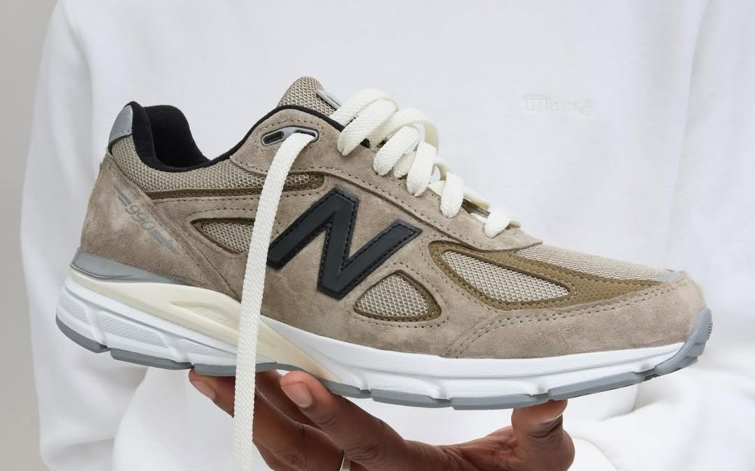 JJJJound x New Balance 990v4