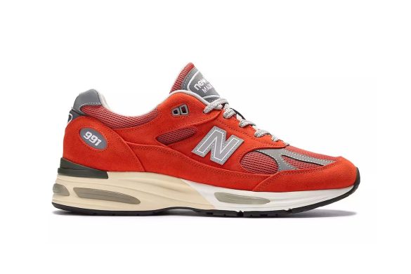 New Balance 991v2 “Grenadine”
